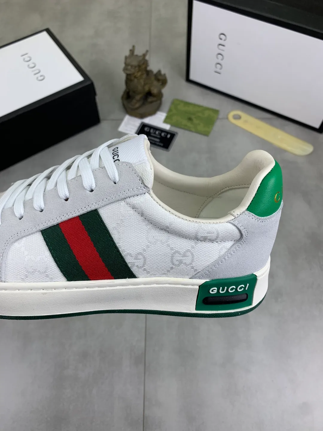 Men's men's shoes 💰P420💰【New model】 🆘 The latest model from Gucci official website🎁Classic casual and fashionable men's shoes👟Best model💥The style is simple and elegant, exclusive for trendy men. Unique official website latest brand elements👑Gucci original decoration, fashionable and generous, the fabric is made of original soft calfskin➕Comfortable soft pigskin lining ✅Wear-resistant rubber outsole specified on the official website_Full of elasticity, the classic model taken at the counter 🎬Color: 3️⃣colors available😍Number of codes: 38-44 (45 46 customized)
